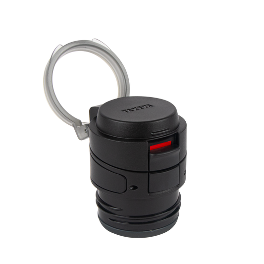 traveler-fliplocktm-lid-o6 96076-R-TravelerLid-FrontAngleTop-Onyx.png